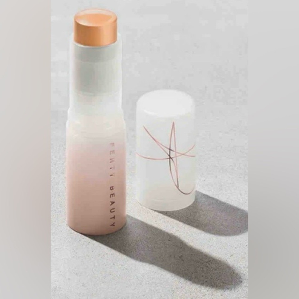 Fenty Beauty Eaze Drop Blur-Smooth Tint Stick #8 New In Box